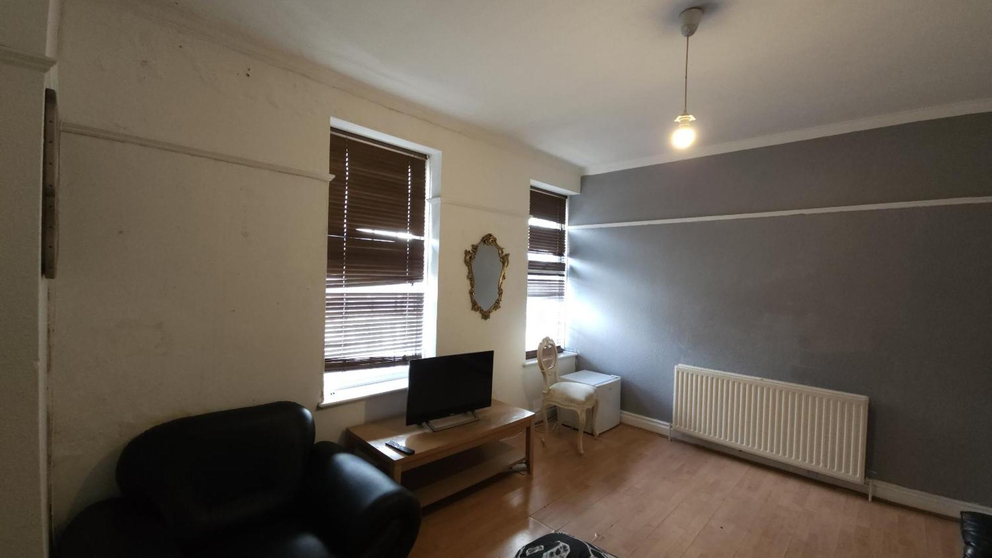 London Edgware Station Apartment Extérieur photo