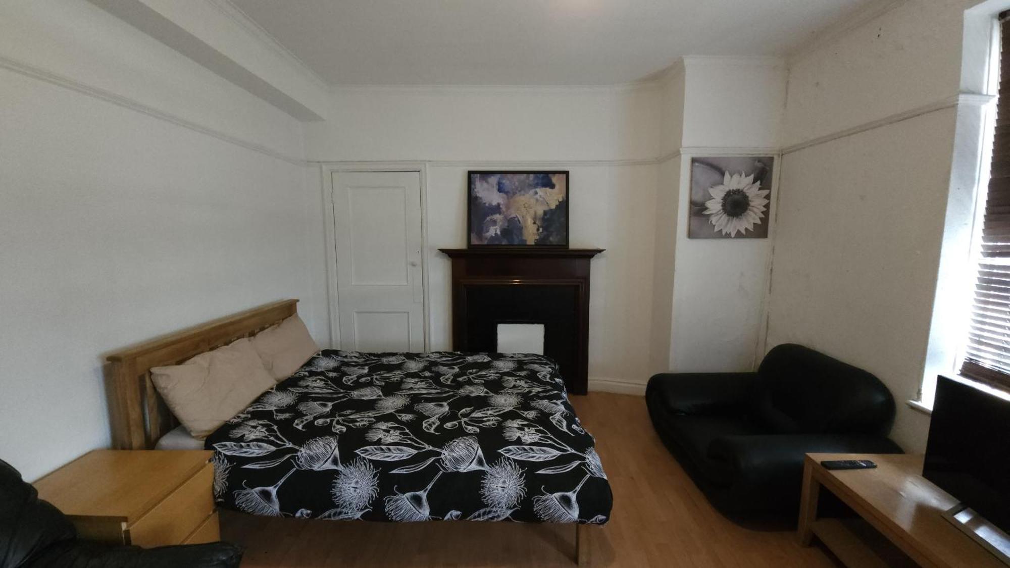London Edgware Station Apartment Extérieur photo