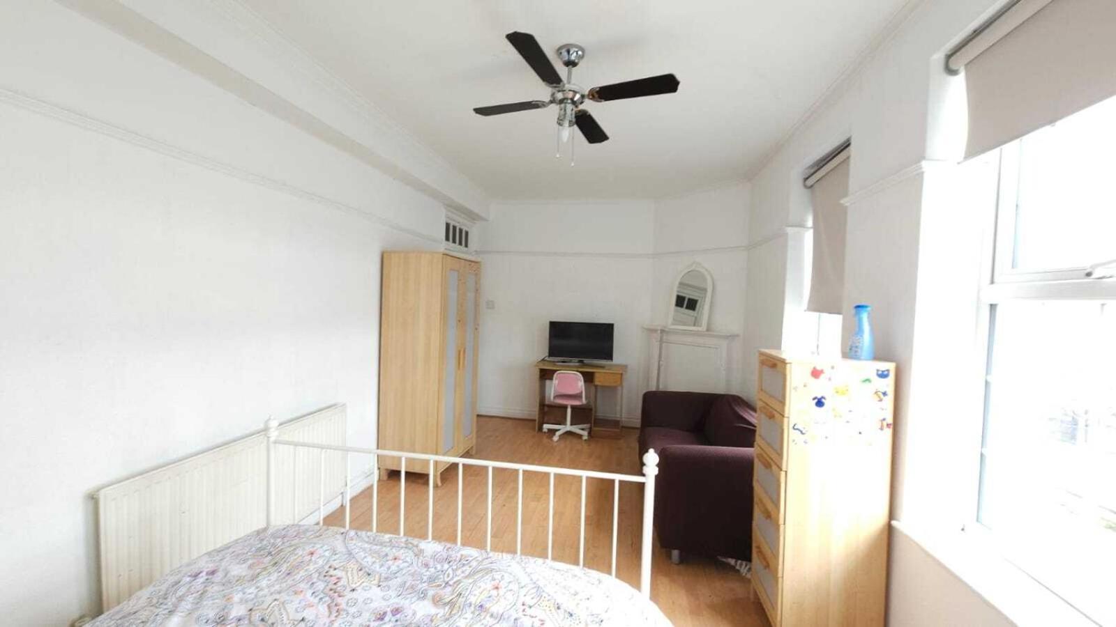 London Edgware Station Apartment Chambre photo
