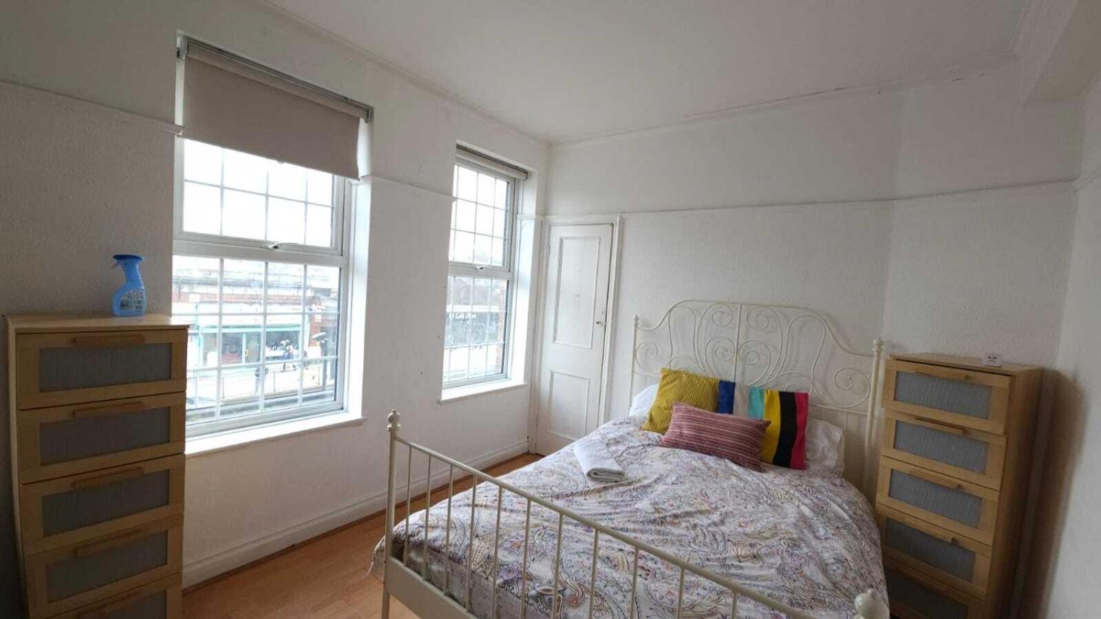 London Edgware Station Apartment Chambre photo