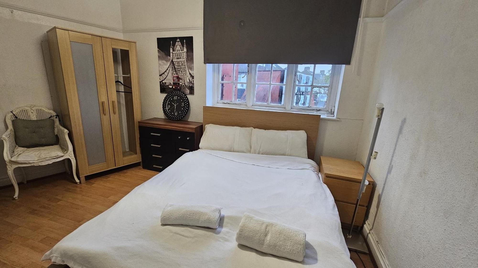 London Edgware Station Apartment Extérieur photo